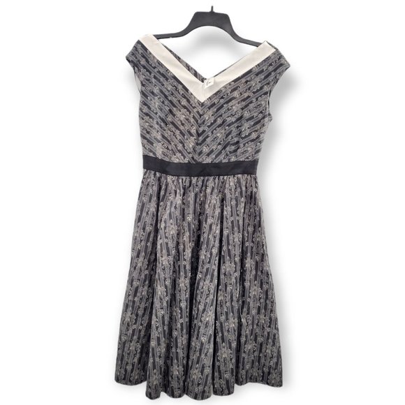 NEW Disney Parks Dress Shop Haunted Mansion Fit & Flare Dress Size Small RARE